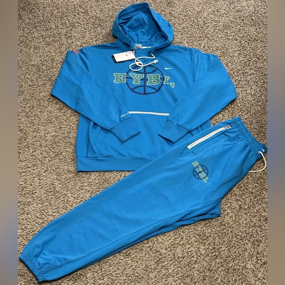 Nike EYBL Men's Standard Issue Basketball Pullover Hoodie & Pants  Size XL-T